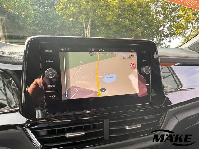 T-Roc Style 1.5 TSI DSG AHZV IQ.L NAV RFK ACC