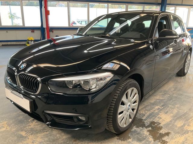 BMW 120 i Advantage 5-Türer +LED+SITZHZ+NAVI+AAC+PDC