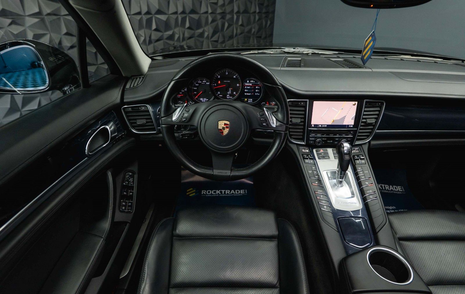 Fahrzeugabbildung Porsche Panamera 3.0 V6 Diesel *Active Suspension*Kamera
