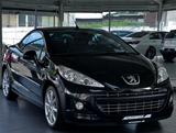 Peugeot 207 CC Cabrio Platinum "LEDER SITZHEIZUNG PDC" - Peugeot 207 mit Benzin-Antrieb: Leder, Cabrio, Platinum