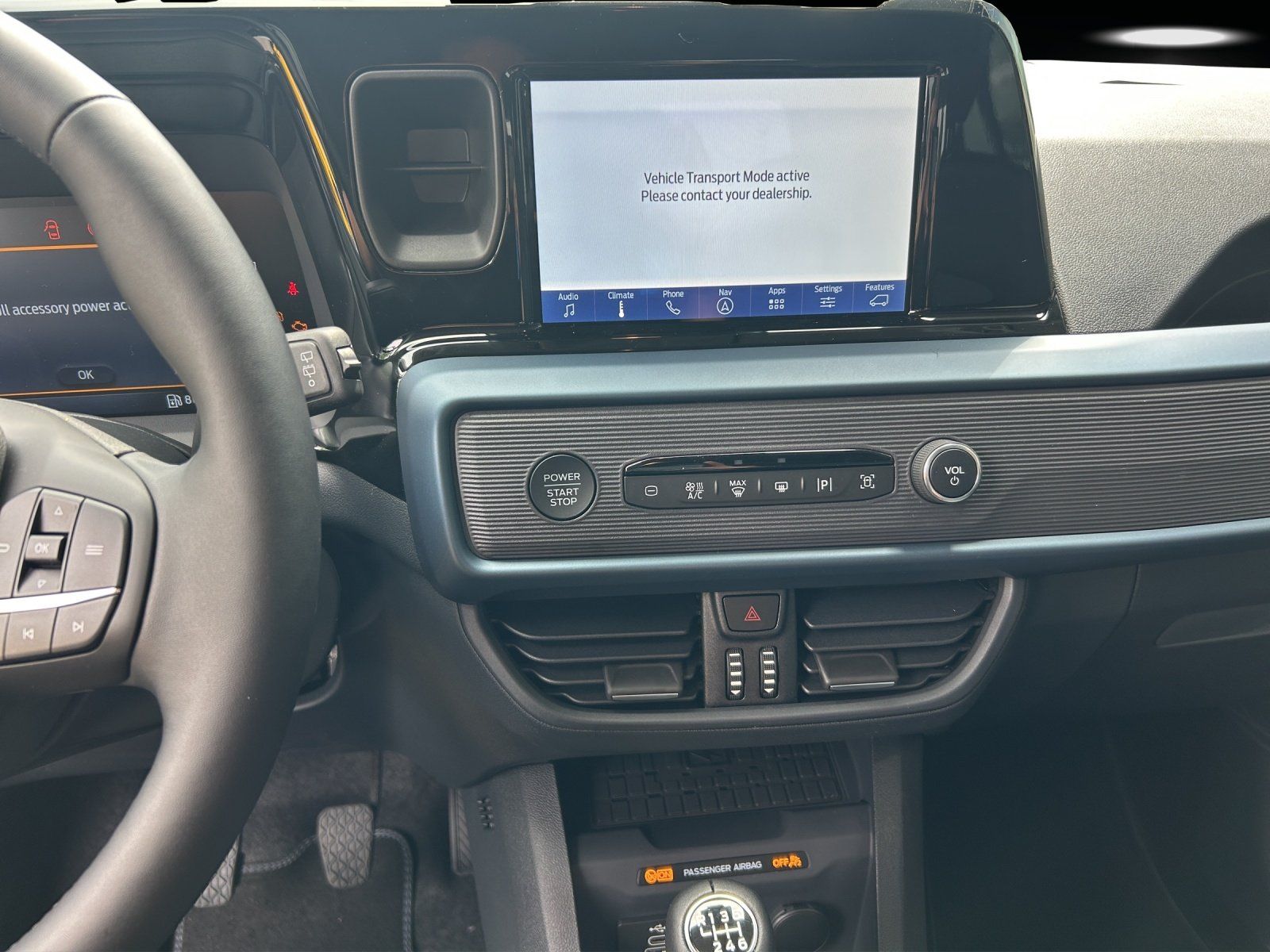 Fahrzeugabbildung Ford Tourneo Courier 1,0 Ecoboost Active