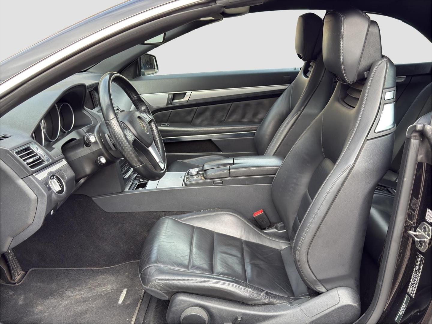 Mercedes-Benz E 220 CDI Cabrio 7G Airscarf LED Multikontursitz
