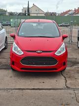 Ford B-Max 1,4 66kW Ambiente - rote Ford B-Max