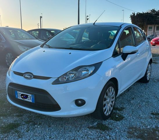 Ford Fiesta 1.2 5 porte Bz.- GPL Titanium