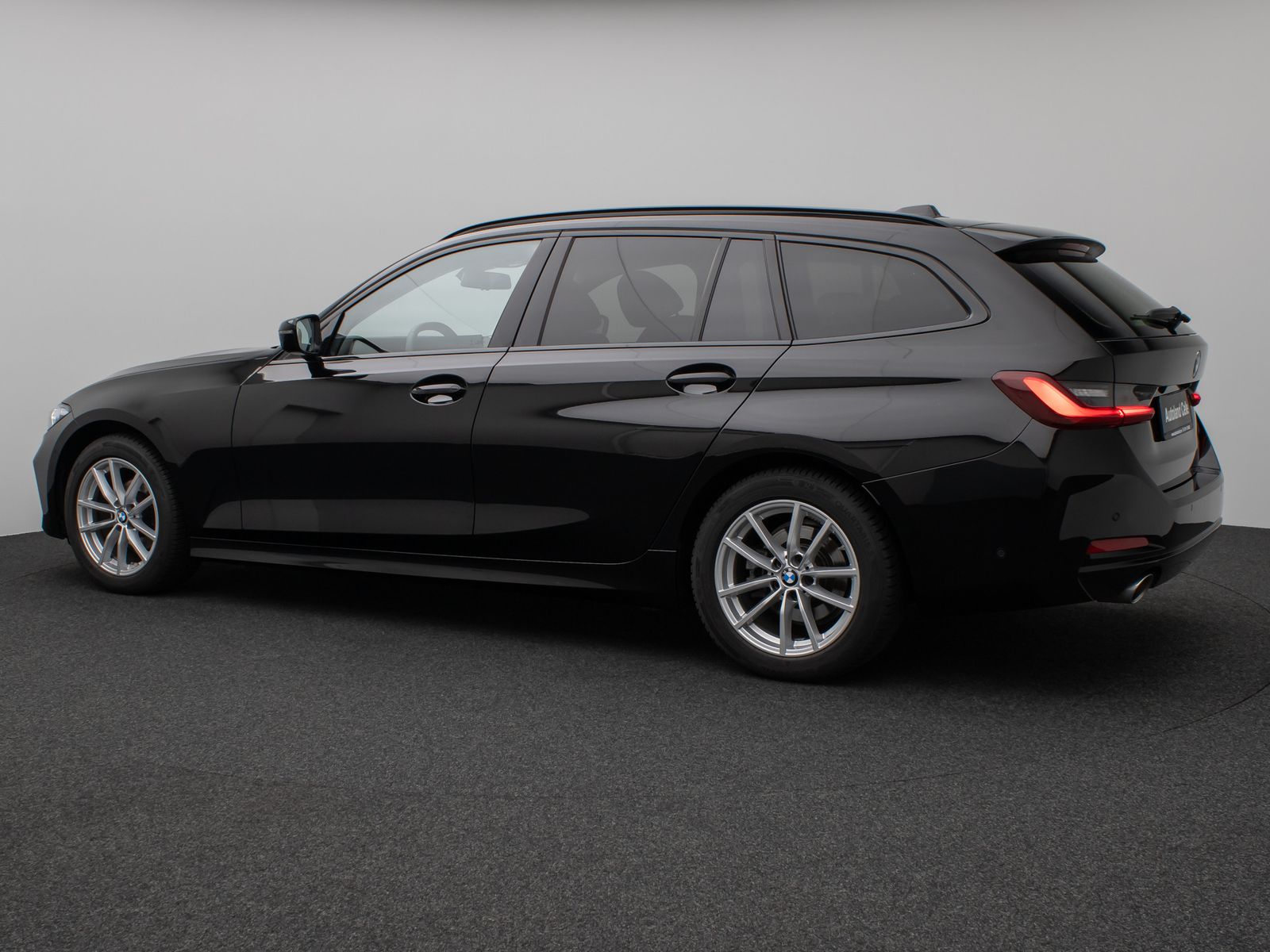 Fahrzeugabbildung BMW 318i Kamera DAB HiFi Widscreen DrivAssist Alarm
