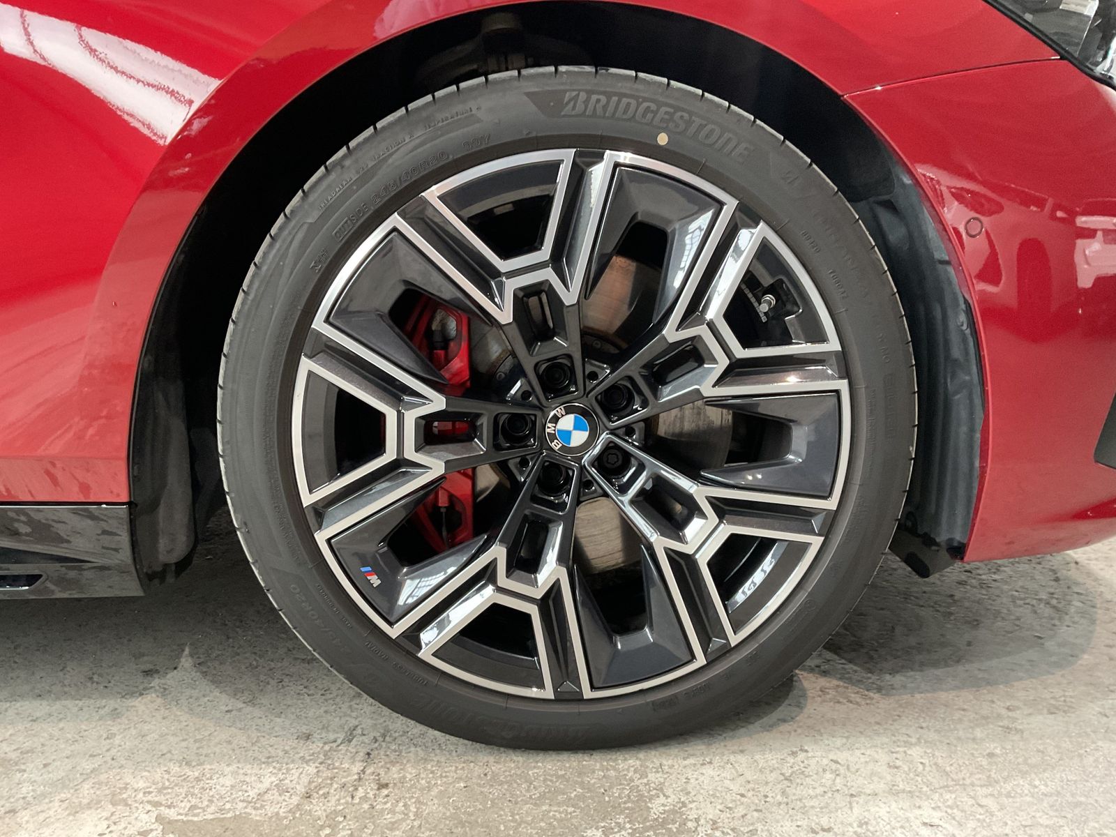 Fahrzeugabbildung BMW 540d xDrive M Sportpaket pro | Sitzbelüftung vor