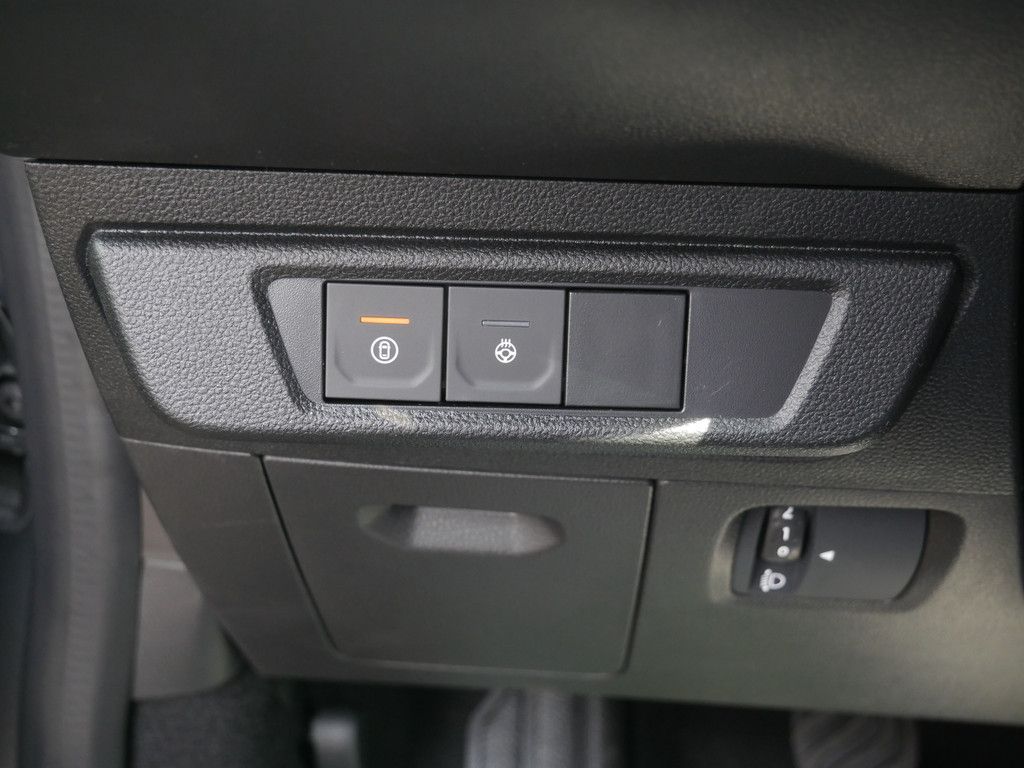 Fahrzeugabbildung Dacia Sandero Stepway Extreme TCe 110 NAVI LED 360°