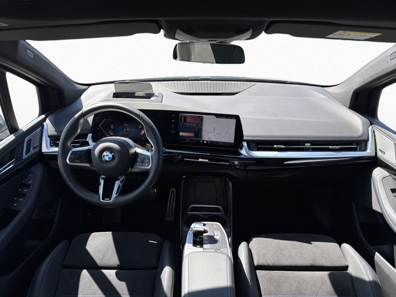 BMW 223 Active Tourer - Bild 13