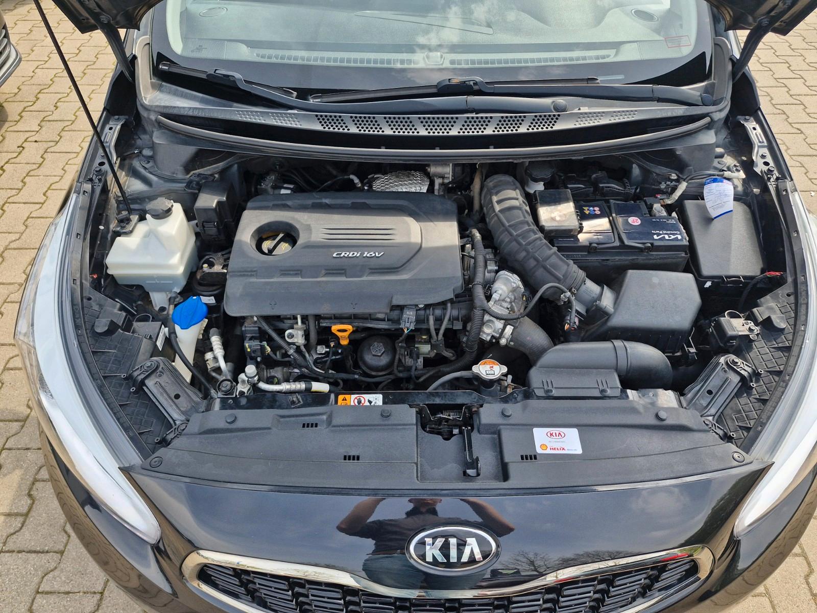 Kia cee'd / Ceed Navi Kamera Sitzheizung etc.
