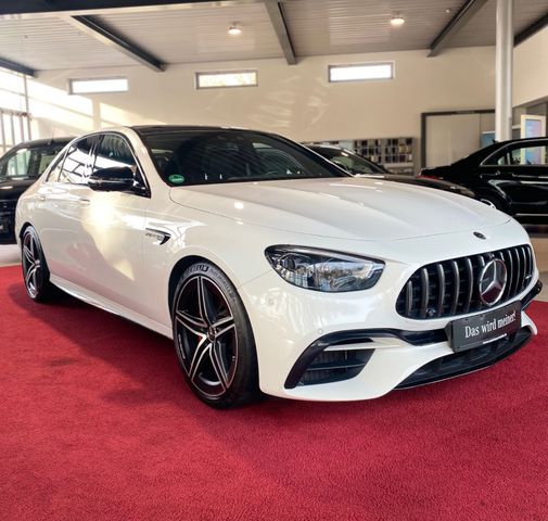 MERCEDES-BENZ E 63 AMG S 4M