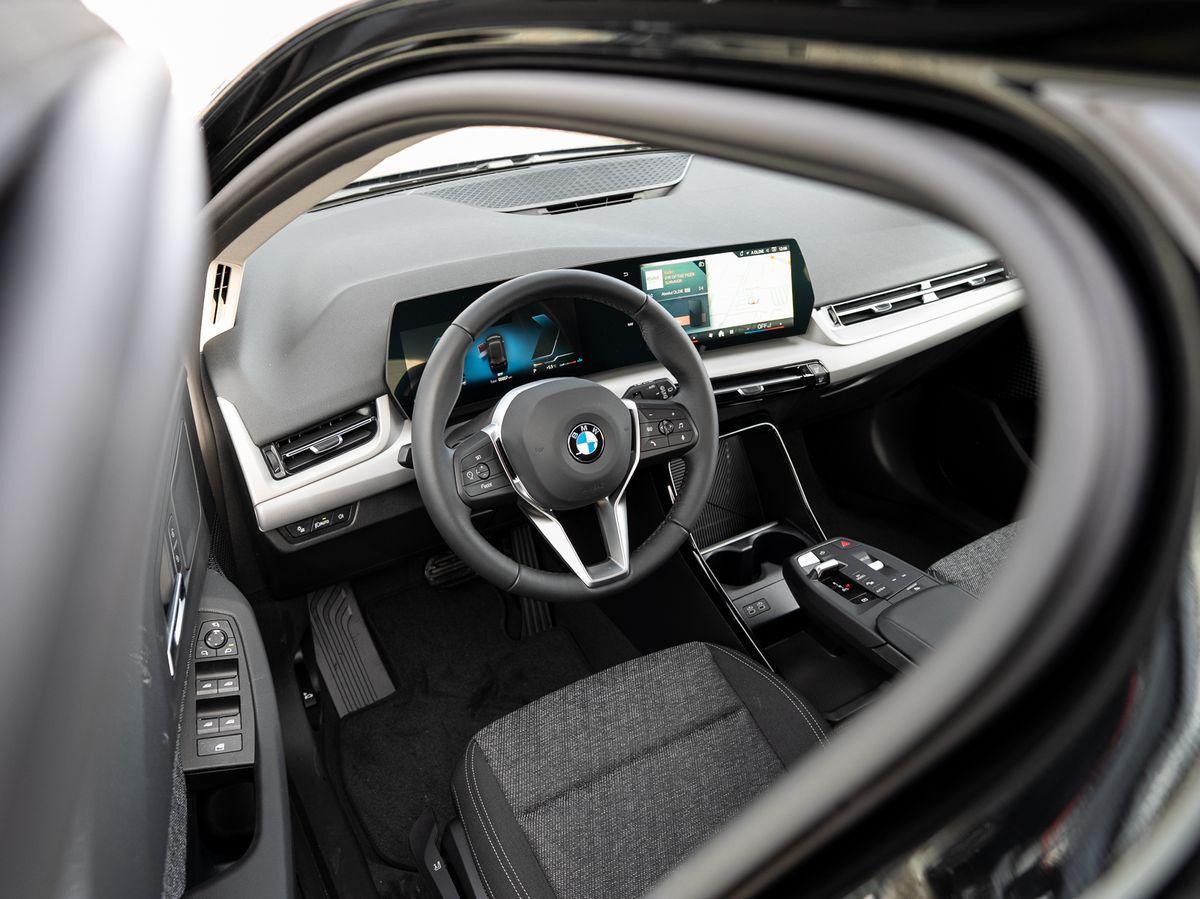BMW Active 218i Active Tourer AHK Navi Kamera M Dachreling, миниатюра 7