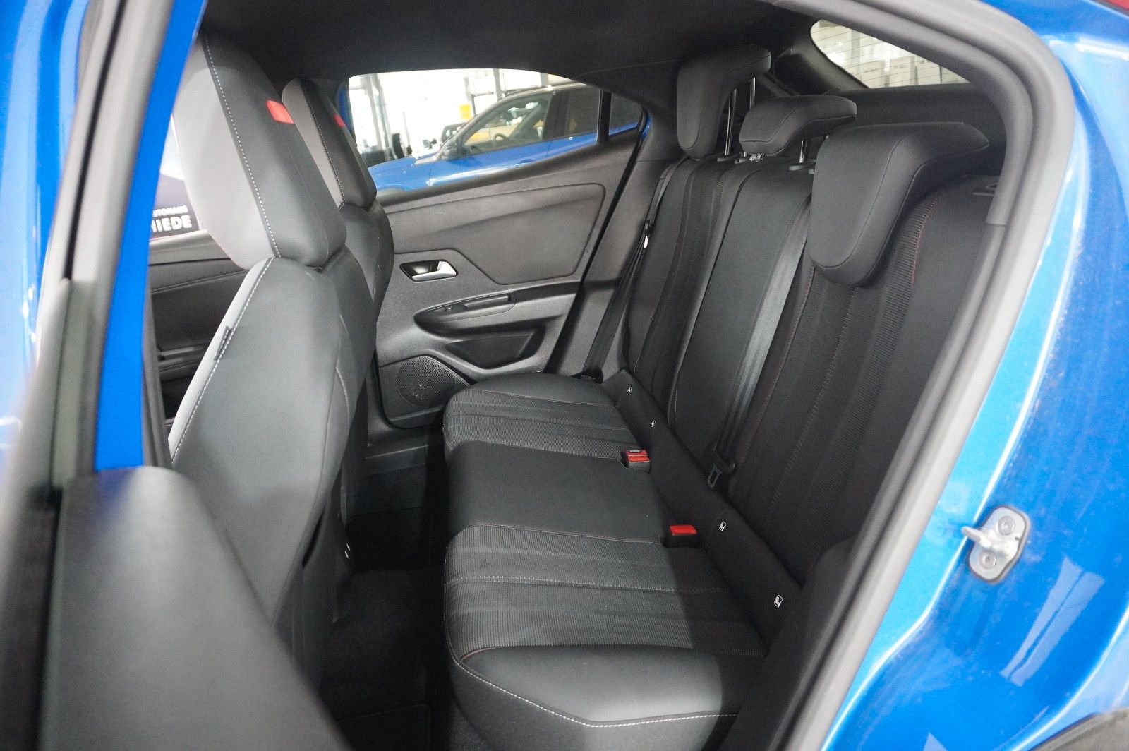Fahrzeugabbildung Opel Mokka GS SPORT 1.2T NAVI/LED/KAMERA/SPORT/DAB+