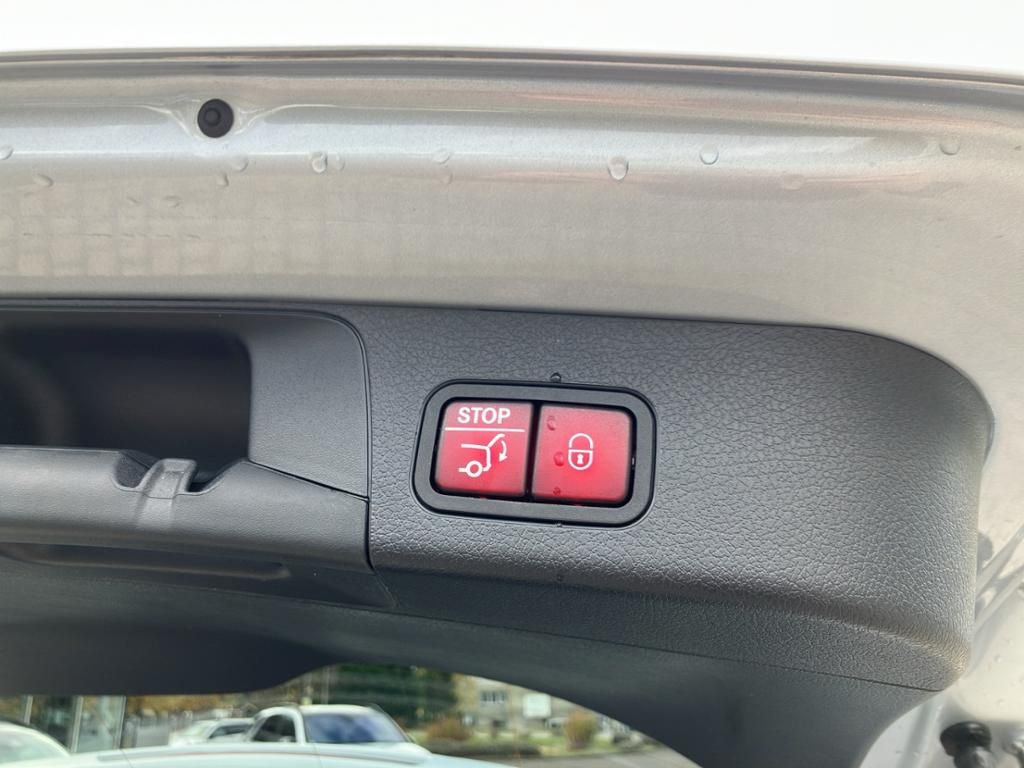 Fahrzeugabbildung Mercedes-Benz GLB 200 d AMG*SpurH*SHZ*LED*el.Heck*PDC*RFK*AHK