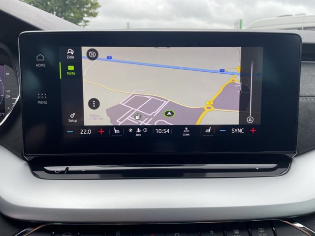 Skoda Octavia Combi IV 2.0 TDI DSG Style *STHZ*MATRIX*