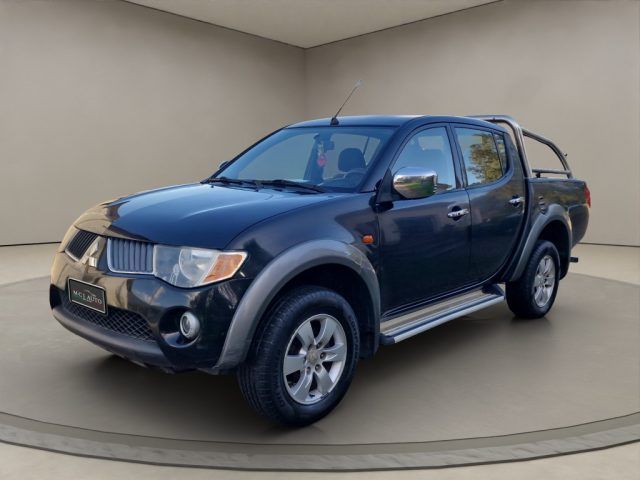 Mitsubishi MITSUBISHI L200 2.5 DI-D/136CV Double Cab Invite