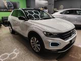 Volkswagen T-Roc 1.5 TSI ACT DSG Advanced BlueMo - Volkswagen T-Roc Kombi Gebrauchtwagen