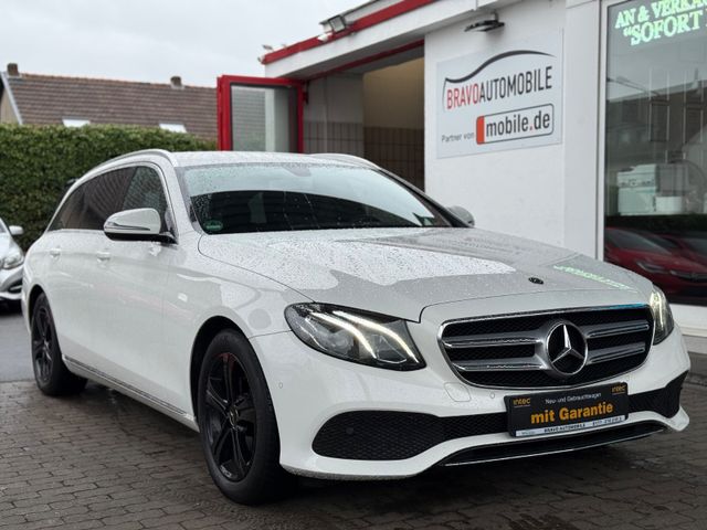 Mercedes-Benz E 200 T Avantgarde Aut. LED/NAVI/LEDER/SHZ/USB