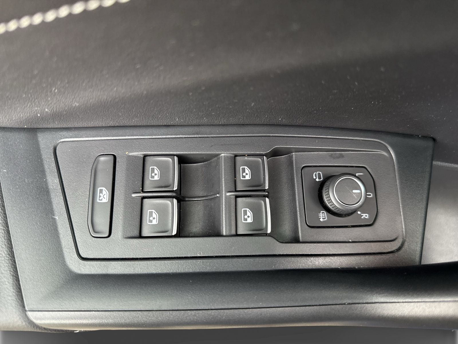 T-Roc 2.0 TSI R-Line 4Motion, AHK, Standhzg, Nav