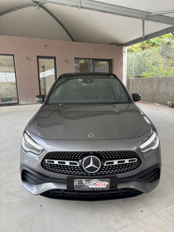 Image of Mercedes-Benz GLA 220