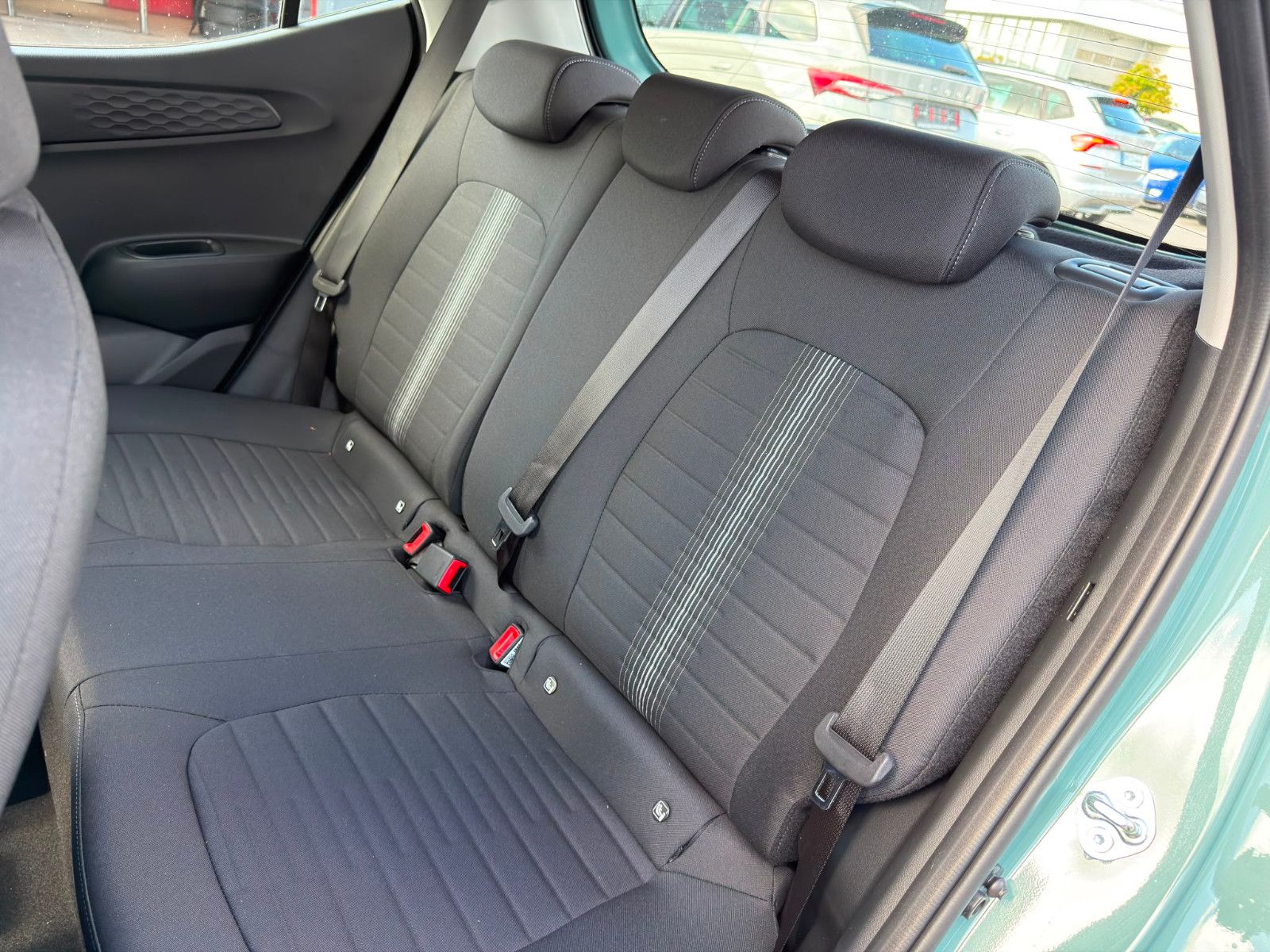Fahrzeugabbildung Hyundai i10 1.0 Trend *Klima*Navi*CarPlay*PDC*RFKamera*