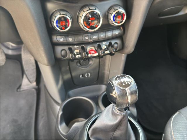 Foto Nummer 14: MINI One