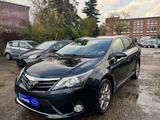 Toyota Avensis 2.2 Kombi Executive*PDC*AHK*Navi*Kamera* - Toyota Avensis Executive mit Diesel-Antrieb