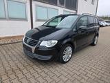 Volkswagen Touran 1.9 TDI DSG DPF Freestyle 7-sitzer Euro 4 - Volkswagen Touran: 1.9