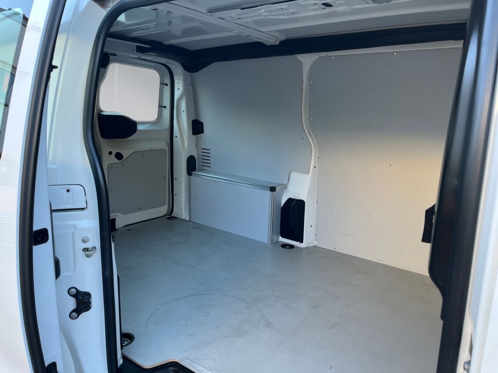 Opel Vivaro 1.5 D Cargo M Edition – Bild 5