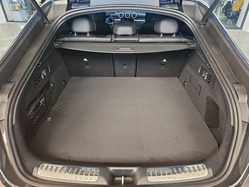 Fahrzeugabbildung Mercedes-Benz GLC 450d 4M Coupé +EDITON_AMG+AIRMATIC+AHK+PANO+