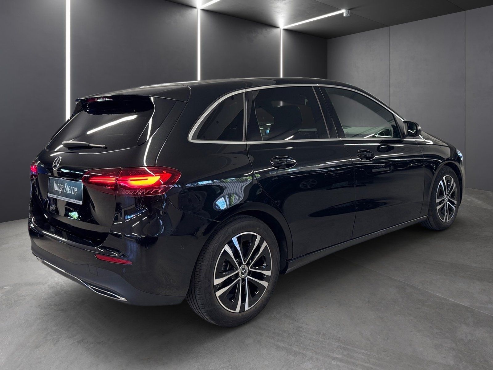 Fahrzeugabbildung Mercedes-Benz B 200 Progressive*STDHZG*Distr*Totwin*360*MBeam*