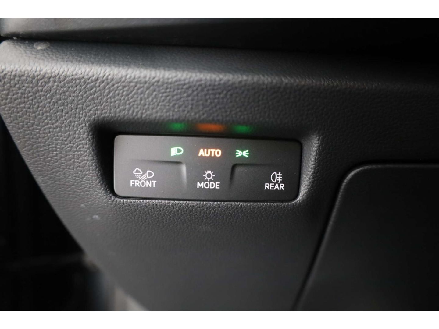 Skoda Superb Combi 2.0 TSI Selection foto 23