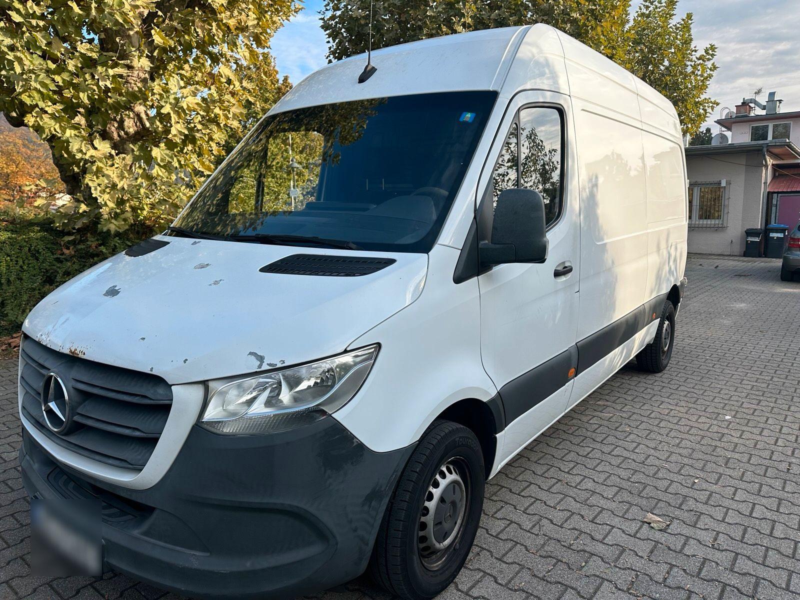 Mercedes-Benz Sprinter
