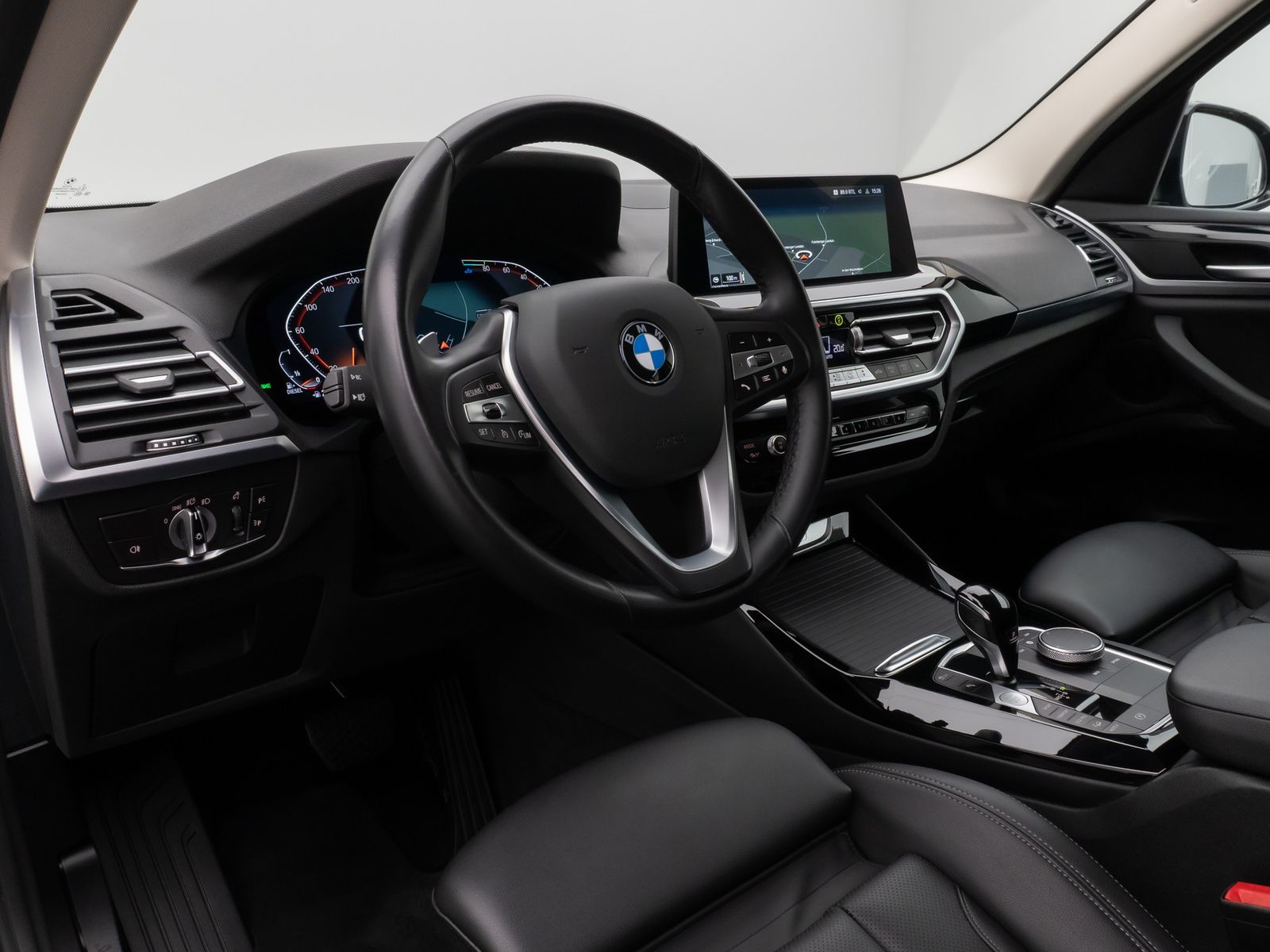 Fahrzeugabbildung BMW X3 xD20d Kamera DAB Leder AHK LED Sport 18Zoll