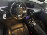 BMW 550 M550i xDrive A - - BMW 550: Xdrive