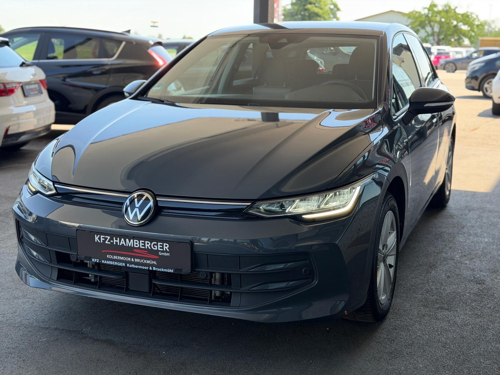 Volkswagen Golf VIII LIM. 1.5 TSI DSG ACC PDC SHZ LNKRDHZ, миниатюра 2
