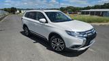 Mitsubishi Outlander 2.2 DI Top Auto 4WD AHK 360 Kamera 7Si - Mitsubishi Outlander Top mit Diesel-Antrieb