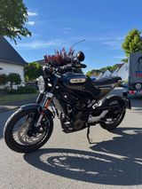 Husqvarna Svartpilen 401 - Offers matching your search criteria