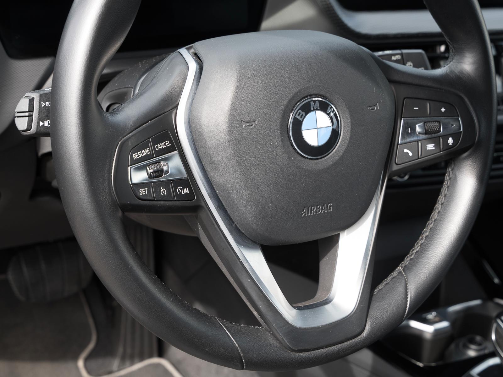 BMW 118i Sport Line NAVI GJ-REIFEN SHADOW-LINE LED P