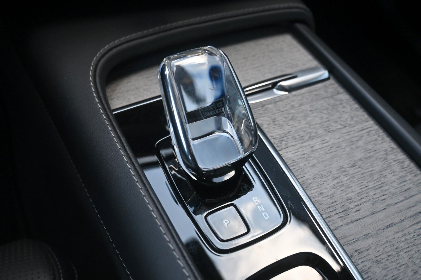 Fahrzeugabbildung Volvo XC90 B5D AWD Ultimate Bright*LED*PANO*STHZ*B&W*