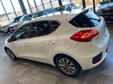 Kia Cee'd *1.HAND*NAVI*TEMPO*KAMERA*LKHZ*
