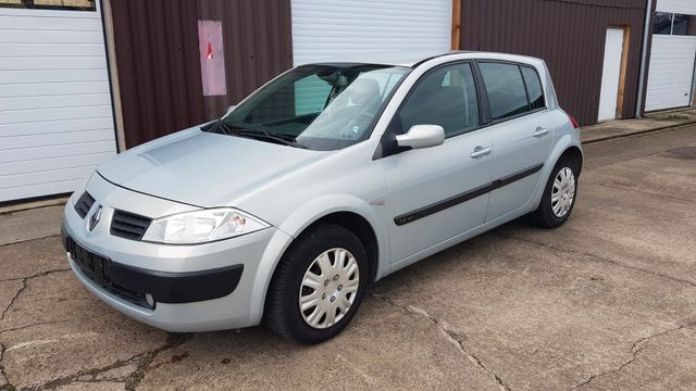 Renault Megane Confort Dynamique 1.6 16V