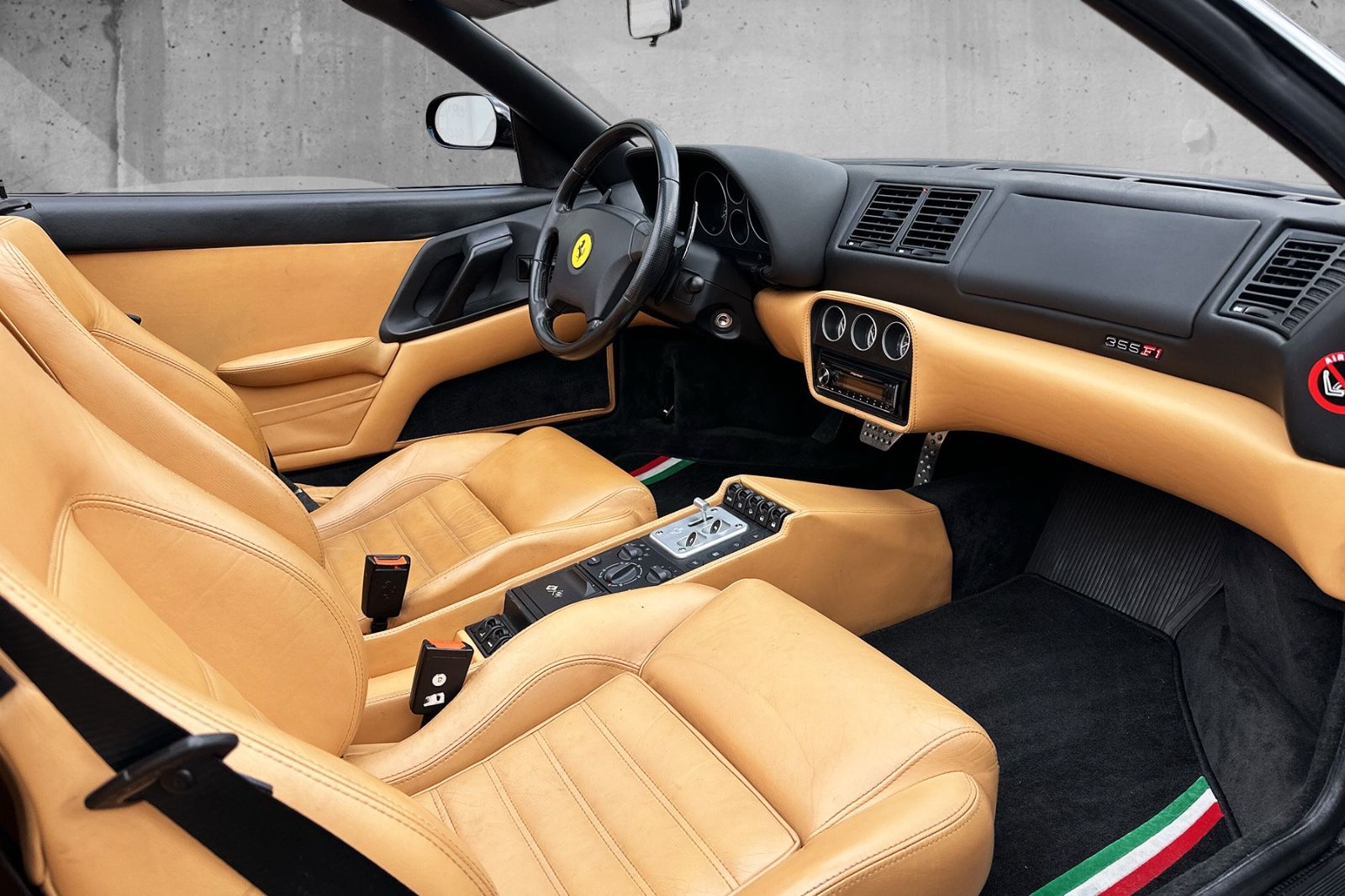 Fahrzeugabbildung Ferrari F355 F1 Spider*Dt.Auto*Top Historie