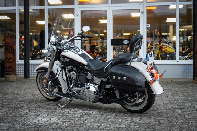 Fahrzeugabbildung Harley-Davidson FLSTN Softail Deluxe 96 CUI