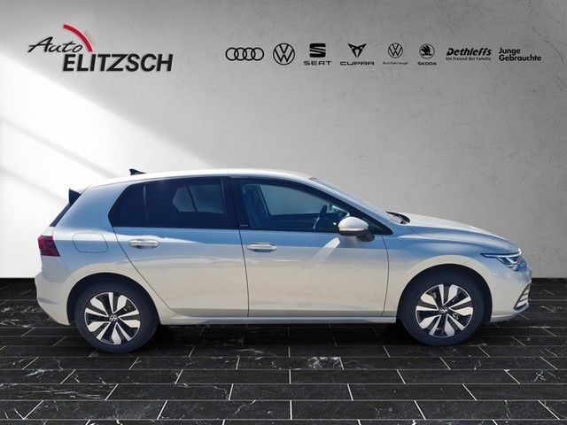 Fahrzeugabbildung Volkswagen Golf VIII Lim. Move TSI LED RFK AID SH LM