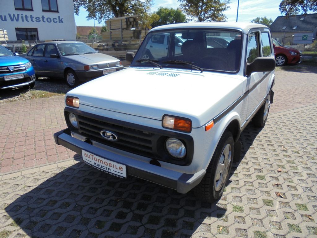 Image of Lada Taiga