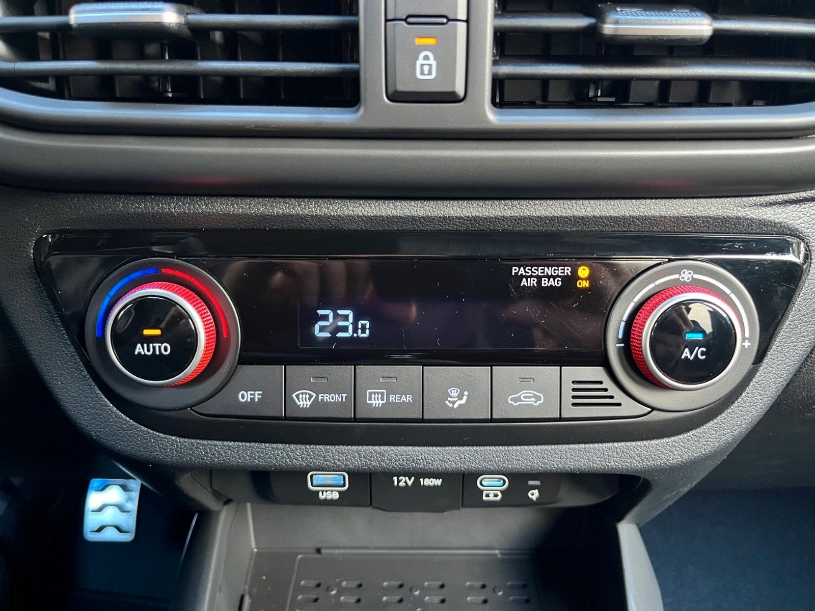 Hyundai i10 – Bild 14