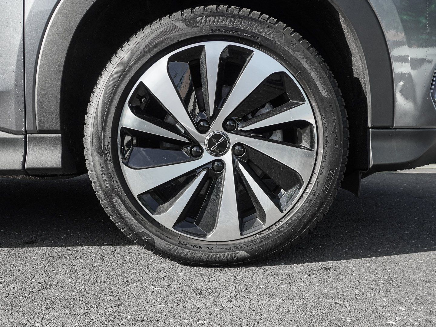 BYD SEAL U