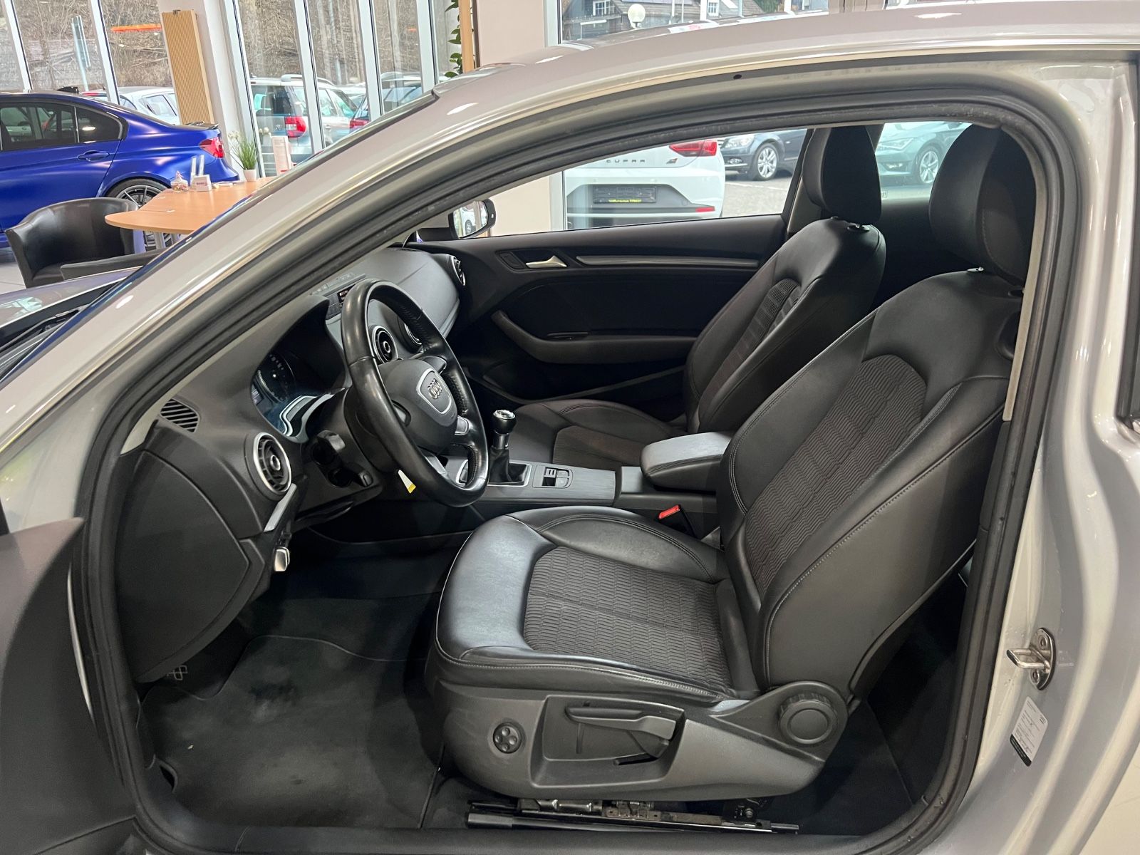 Fahrzeugabbildung Audi A3 ambiente 1.4  *LEDER*TEMPOMAT*