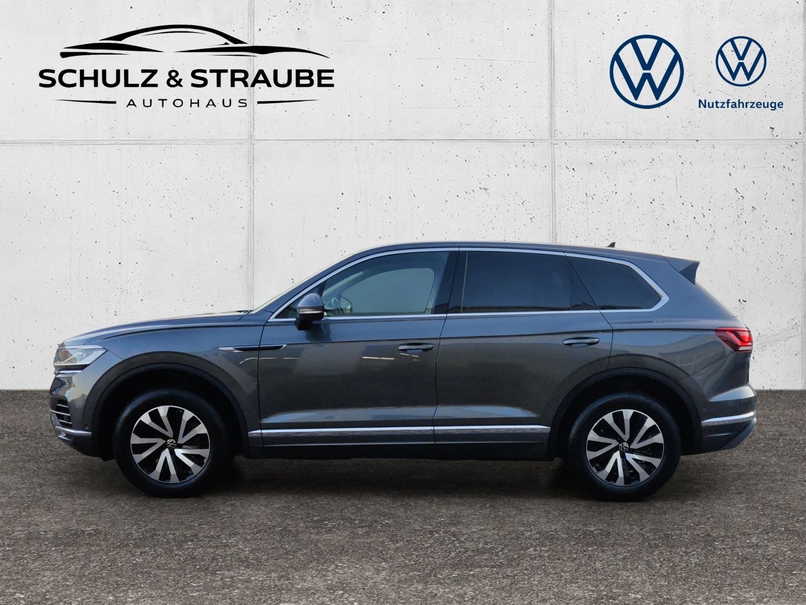 Volkswagen Touareg 3.0 V6 TSI Elegance 4Motion LED ACC Trav foto 3