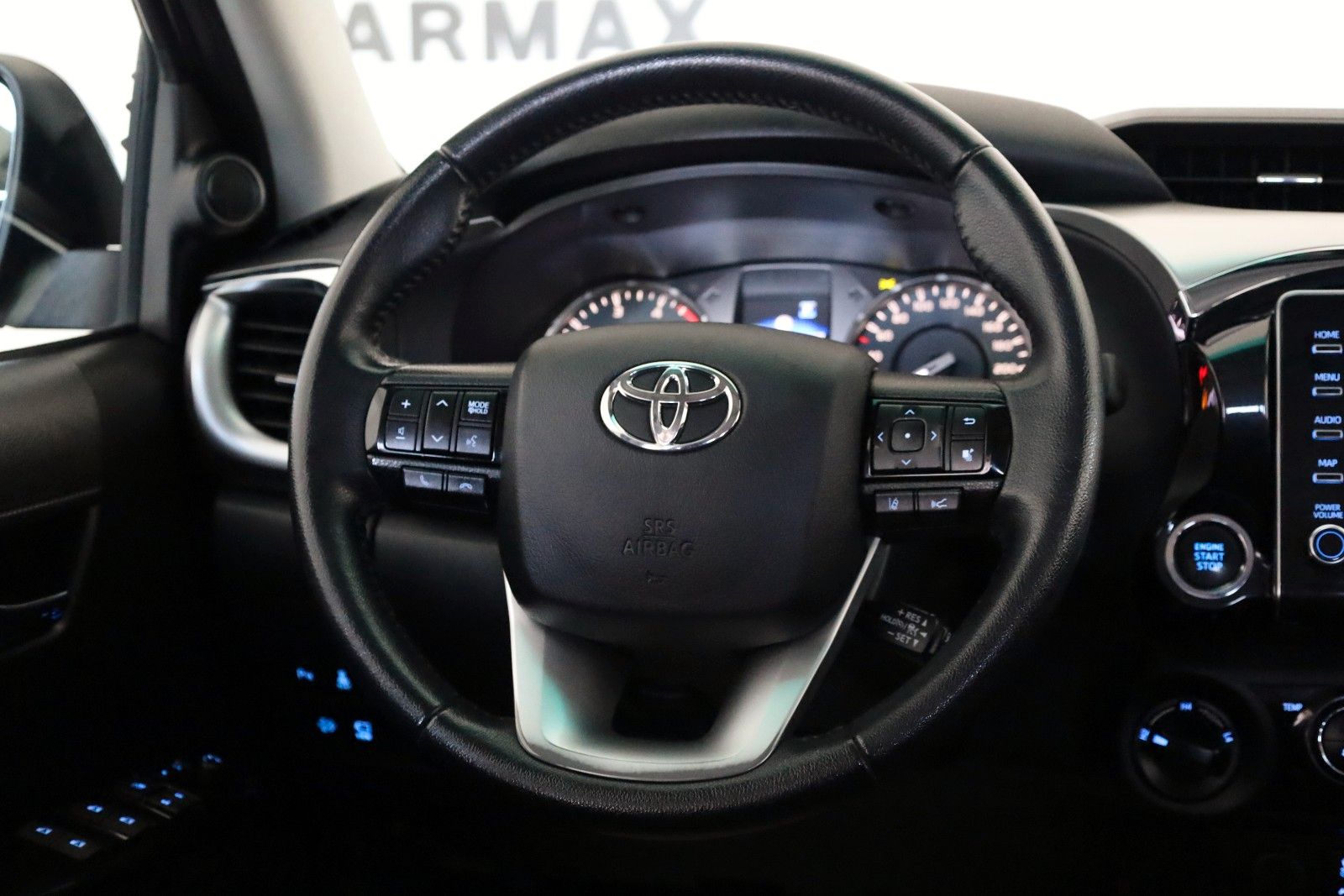 Fahrzeugabbildung Toyota Hilux Executive 2.8D-4D 4x4,Navi,Kamera,ACC,AHK